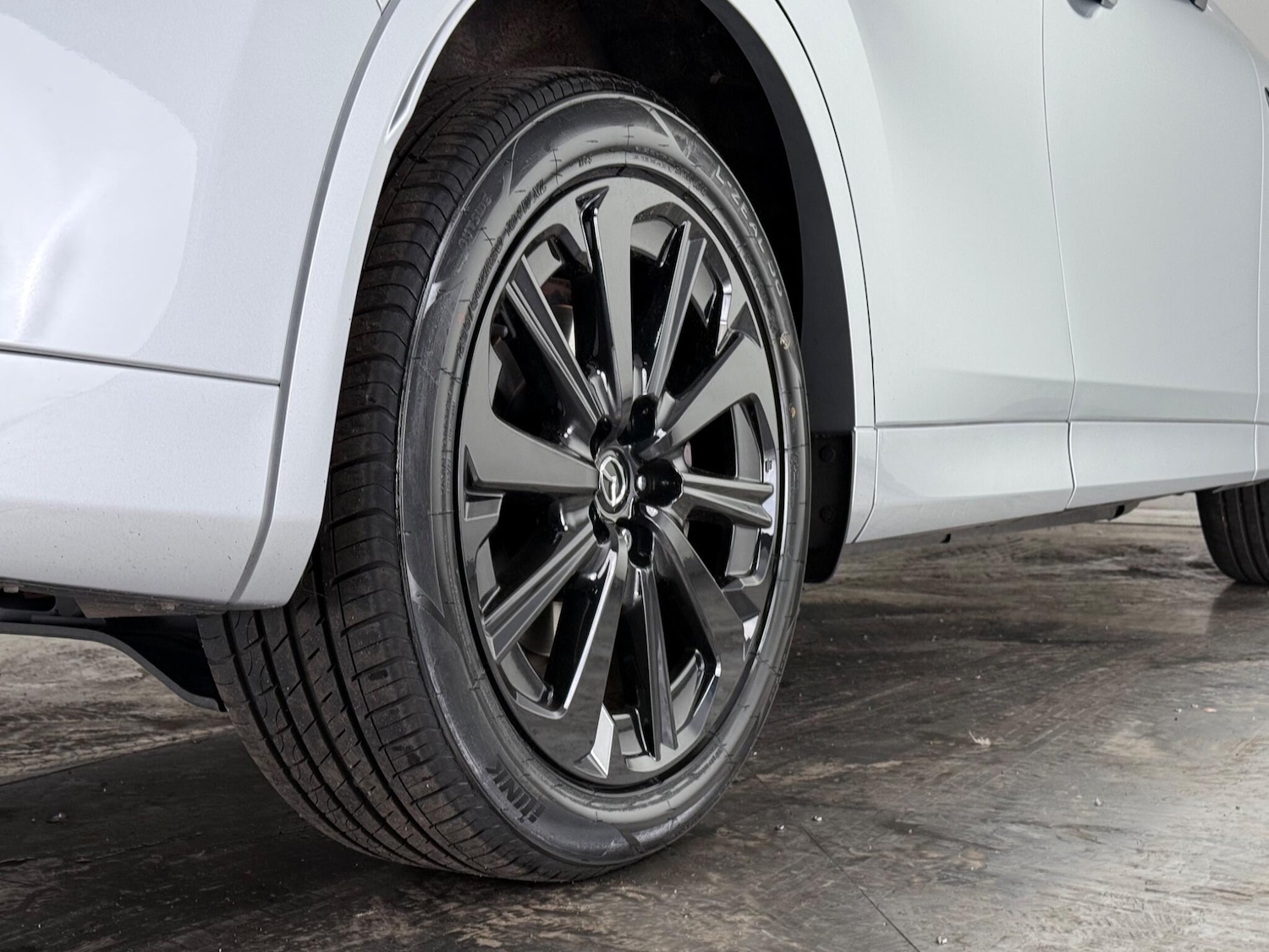 Used Mazda CX-60 2023 for sale - 77216800: Photo 8