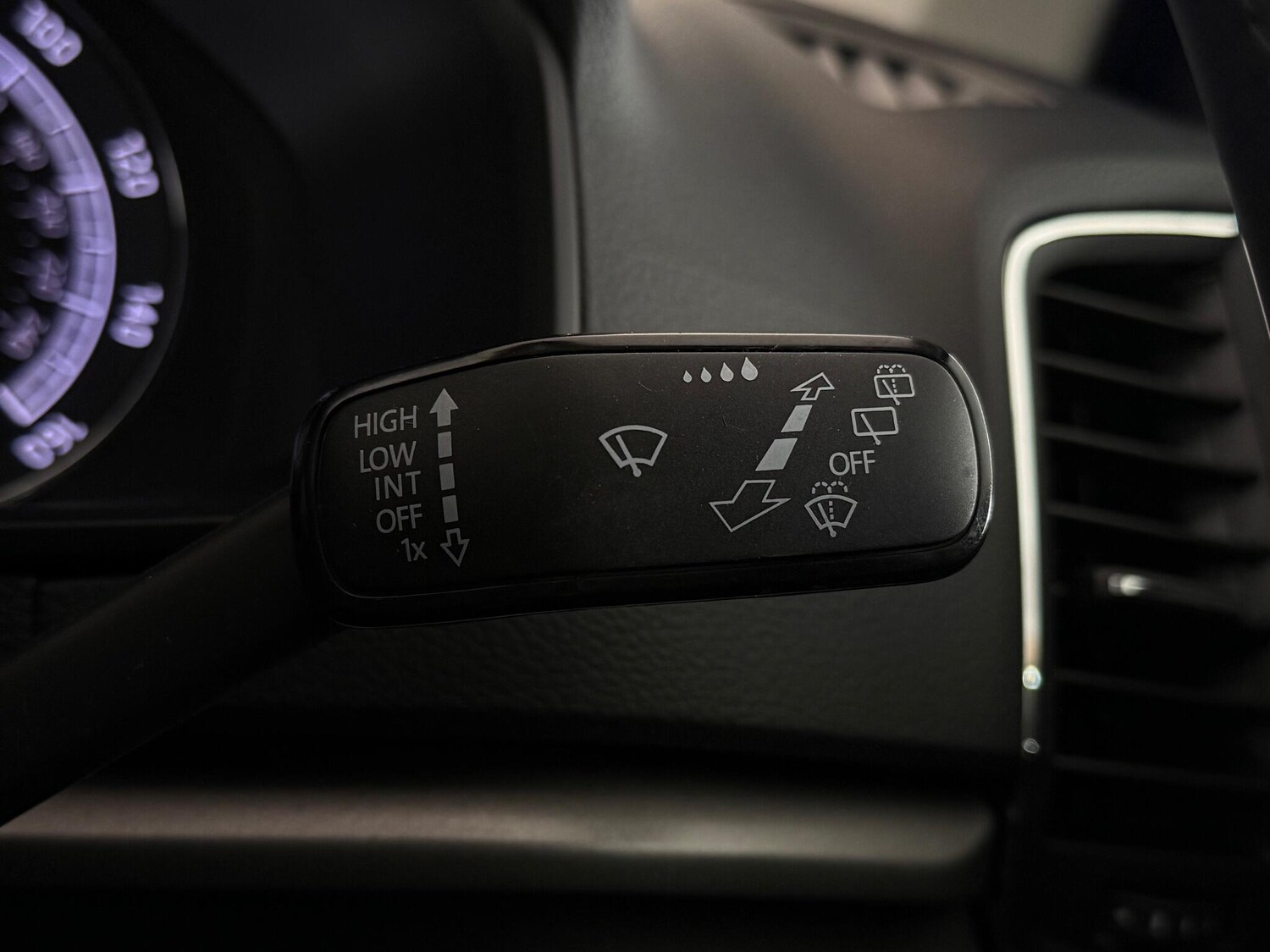 Used Skoda Karoq 2019 for sale - 77432422: Photo 17