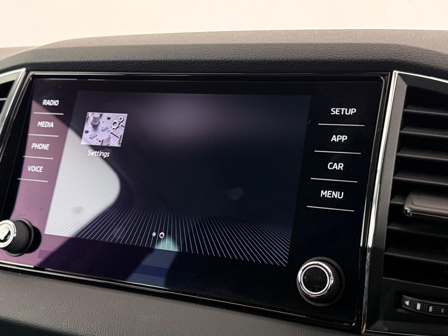 Used Skoda Karoq 2019 for sale - 77432422: Photo 25