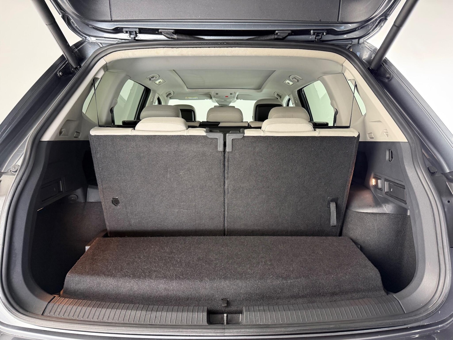 Used Volkswagen Tiguan Allspace 2019 for sale - 77181034: Photo 9