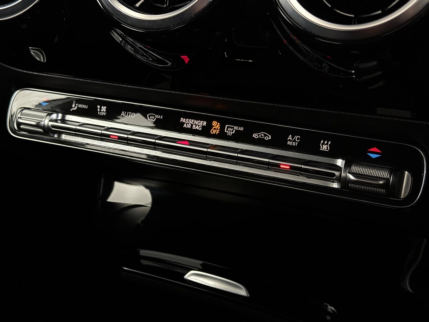 Used Mercedes-Benz A-Class 2020 for sale - 77854399: Photo 29