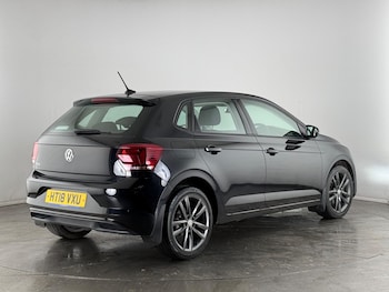 Used Volkswagen Polo 2018 for sale - 76714909: Photo