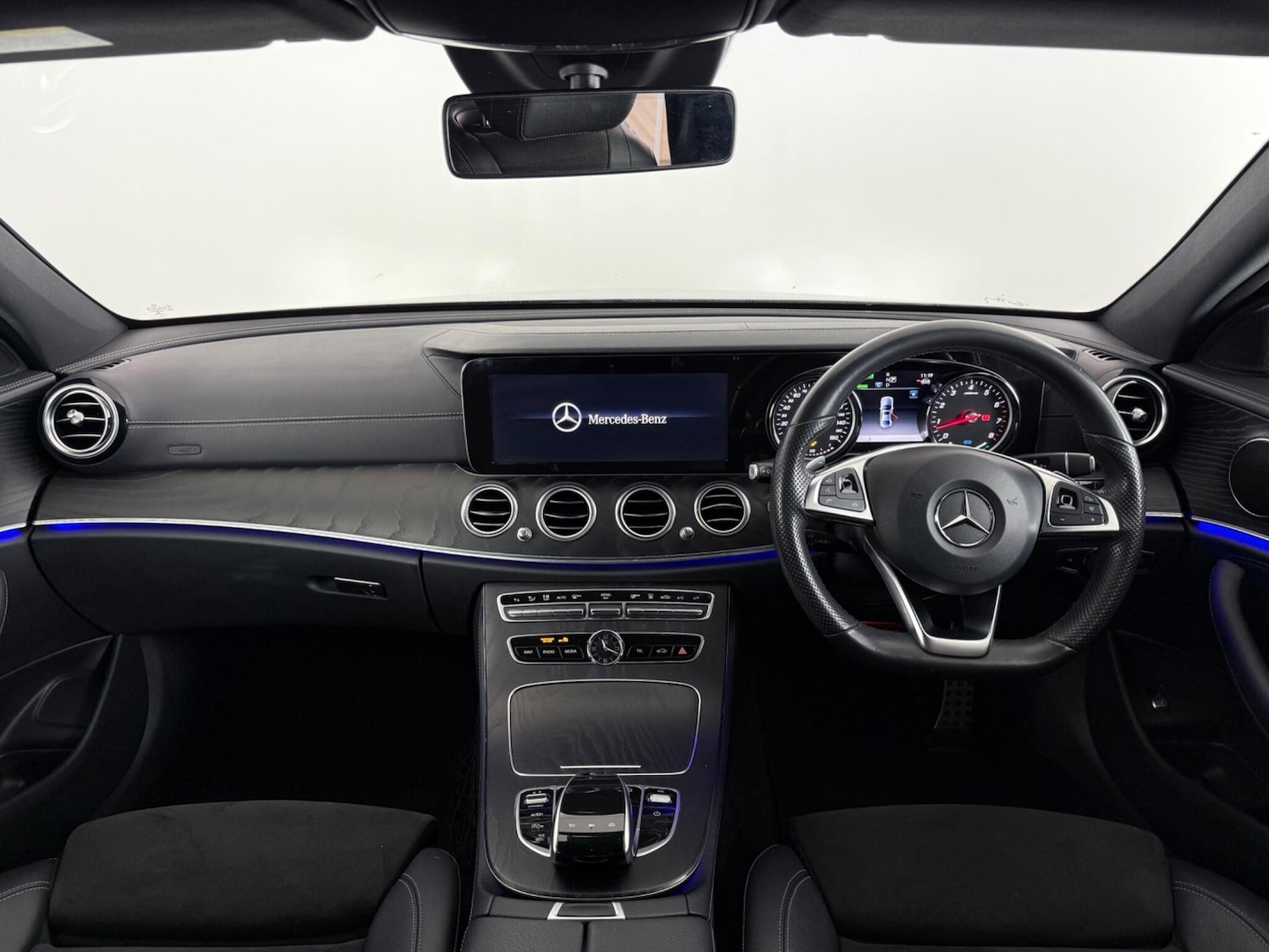 Used Mercedes-Benz E Class 2018 for sale - 77760546: Photo 18