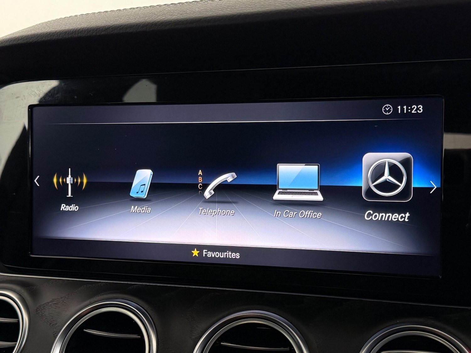 Used Mercedes-Benz E Class 2018 for sale - 77760546: Photo 27