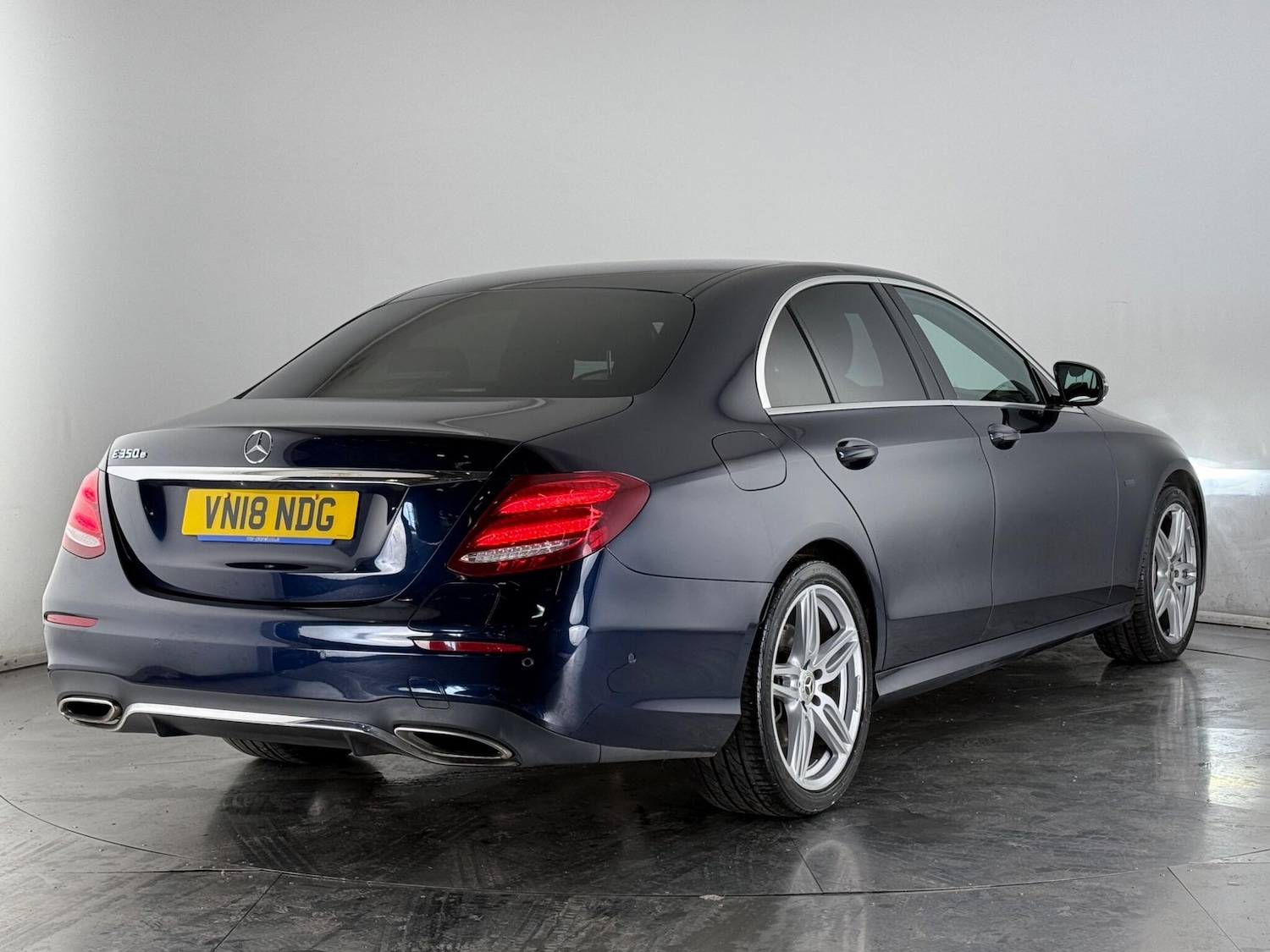 Used Mercedes-Benz E Class 2018 for sale - 77760546: Photo 6