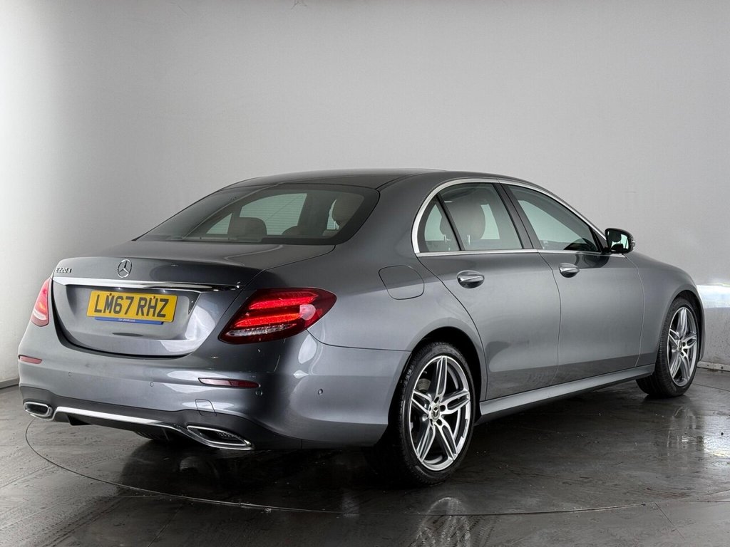 Used Mercedes-Benz E-Class 2017 for sale - 76105808: Photo 5