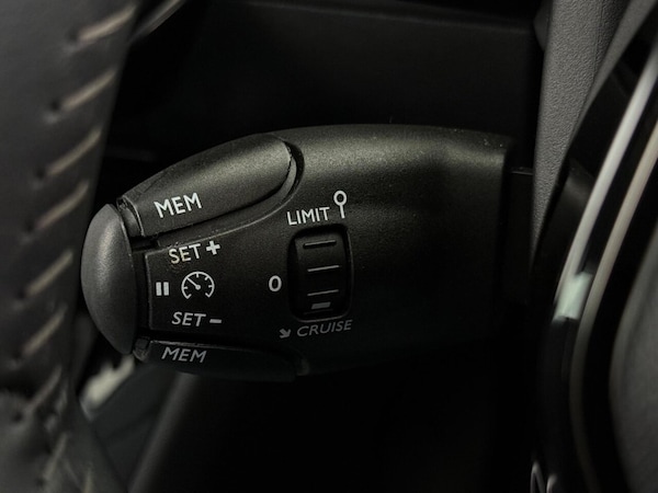 Used Peugeot 208 2023 for sale - 75010215: Photo 24