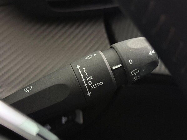 Used Peugeot 208 2023 for sale - 75010215: Photo 26