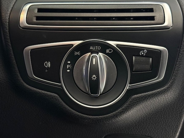 Used Mercedes-Benz C-Class 2021 for sale - 76216844: Photo 29