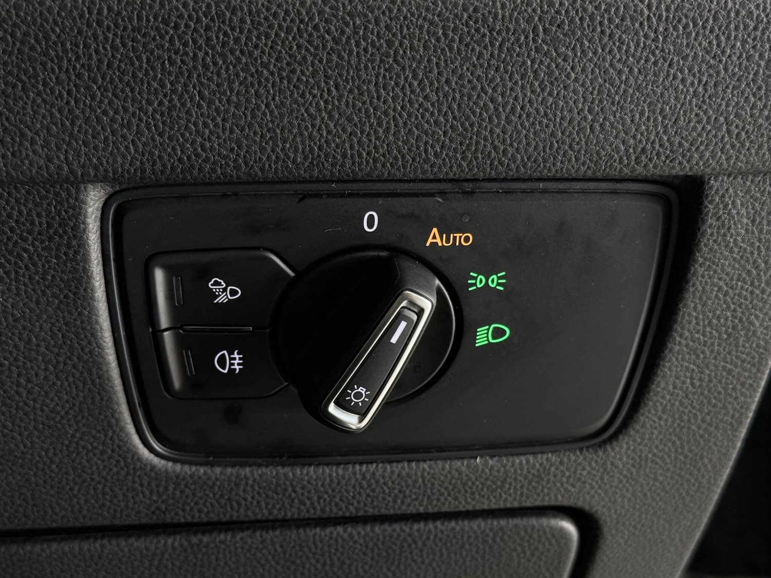 Used Volkswagen Arteon 2019 for sale - 76522215: Photo 29