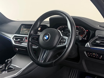 Used BMW 3 Series 2021 for sale - 79107650: Photo