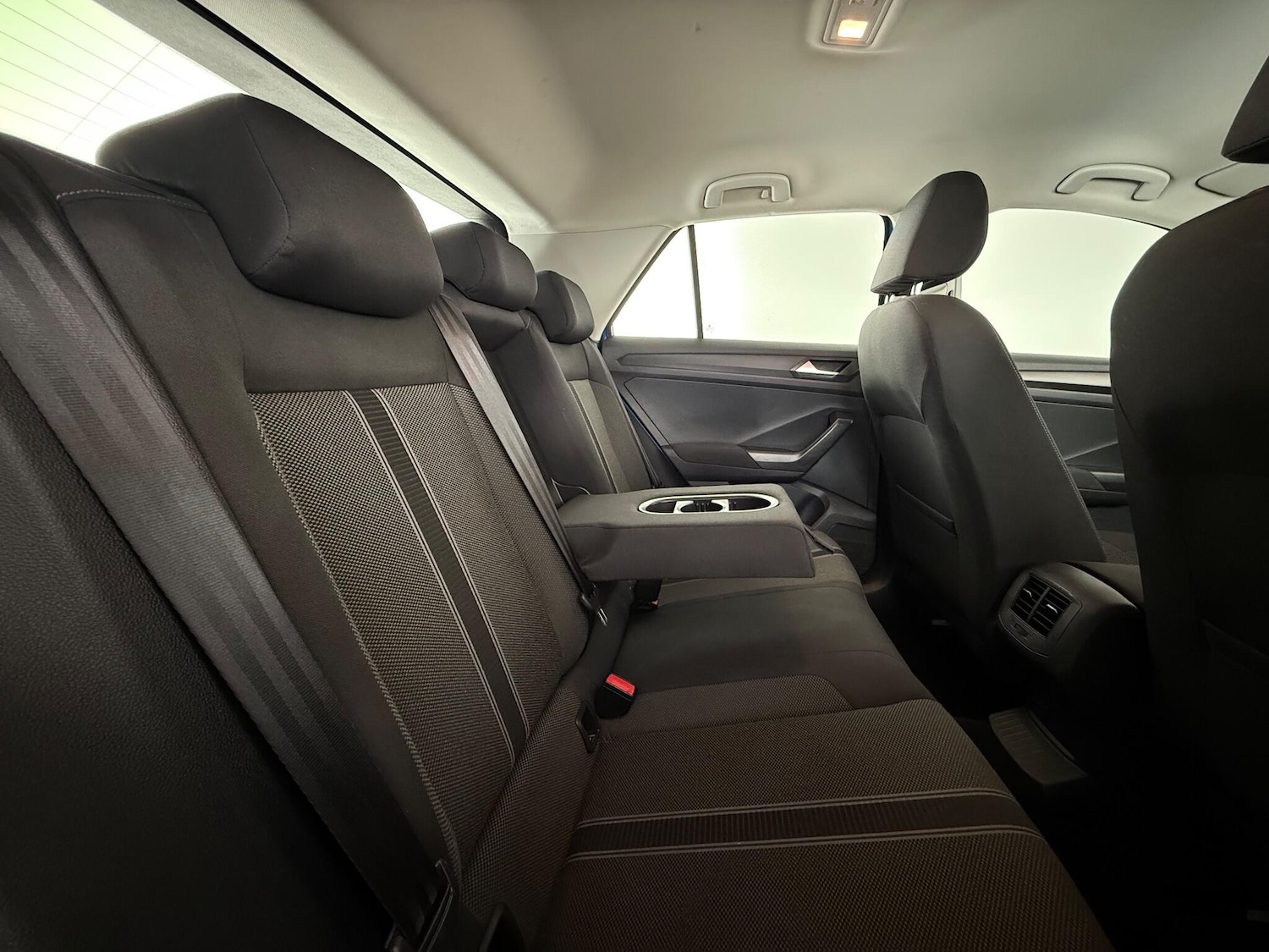 Used Volkswagen T-Roc 2019 for sale - 77195060: Photo 15