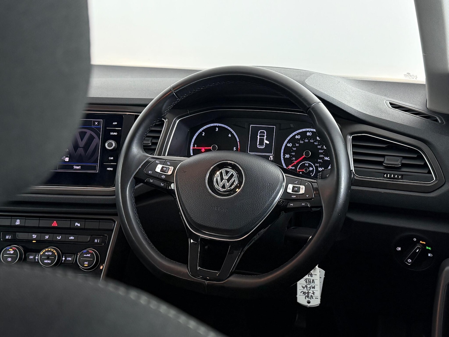 Used Volkswagen T-Roc 2019 for sale - 77195060: Photo 17