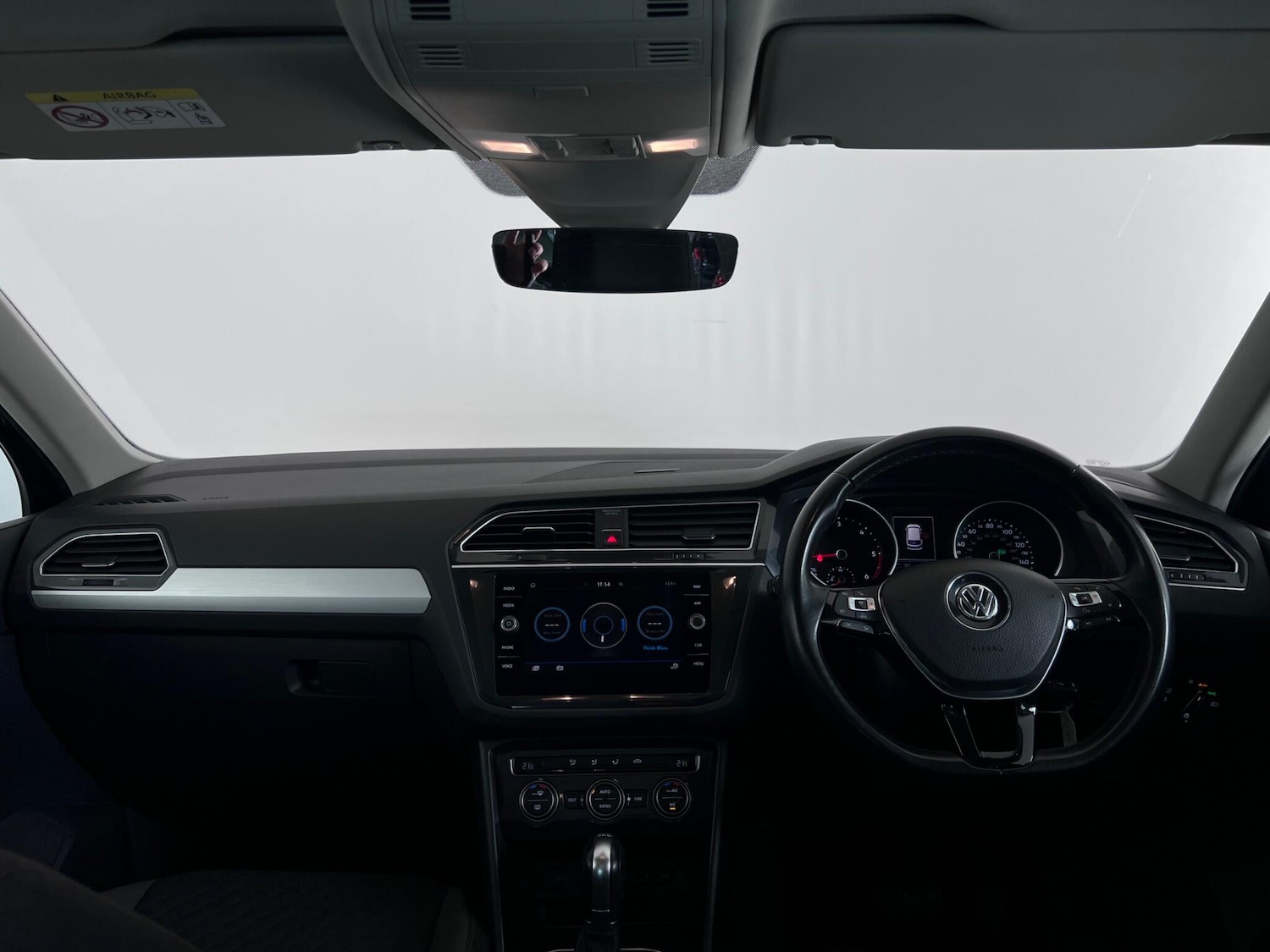 Used Volkswagen Tiguan 2018 for sale - 77243976: Photo 15