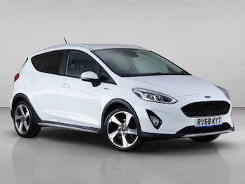 Used Ford Fiesta 2018 for sale - 79206324: Photo