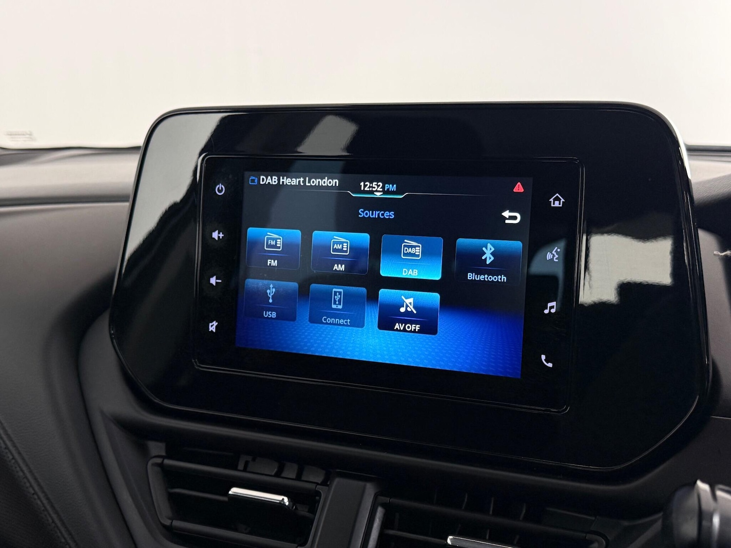 Used Suzuki SX4 S-Cross 2024 for sale - 76468200: Photo 24