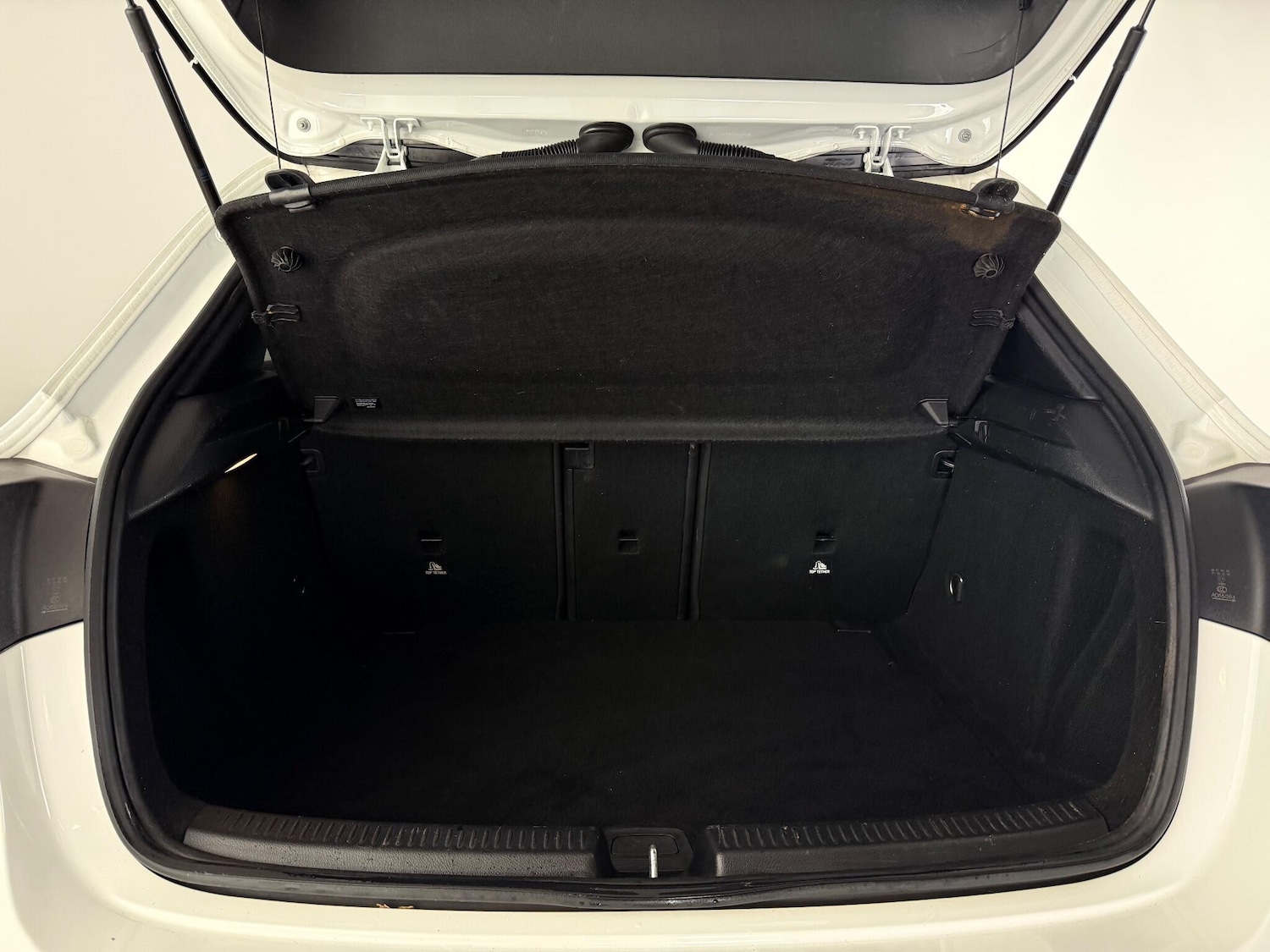 Used Mercedes-Benz A-Class 2019 for sale - 77217161: Photo 8