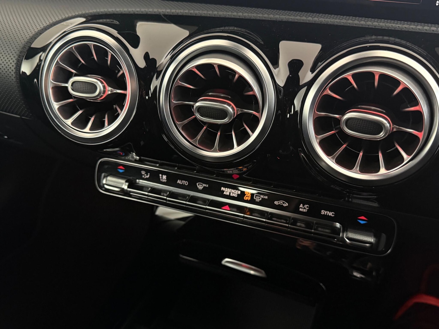 Used Mercedes-Benz A-Class 2019 for sale - 77243036: Photo 35