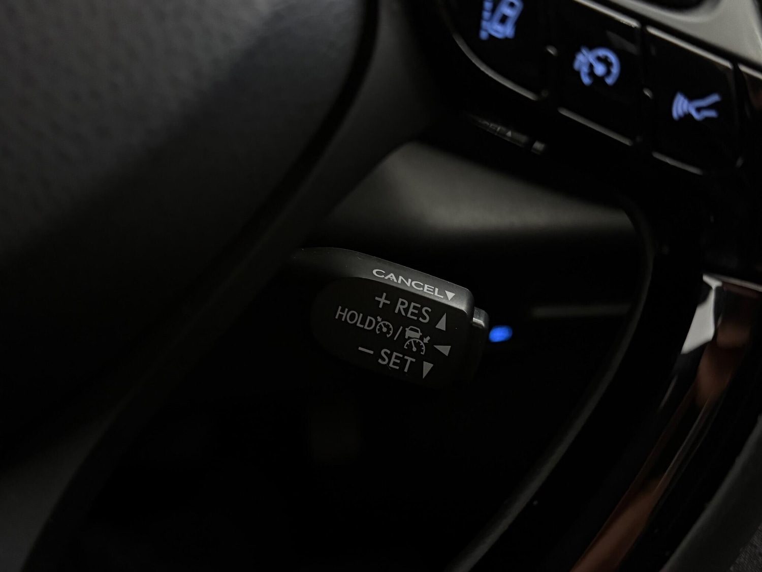 Used Toyota C-HR 2021 for sale - 77246389: Photo 21