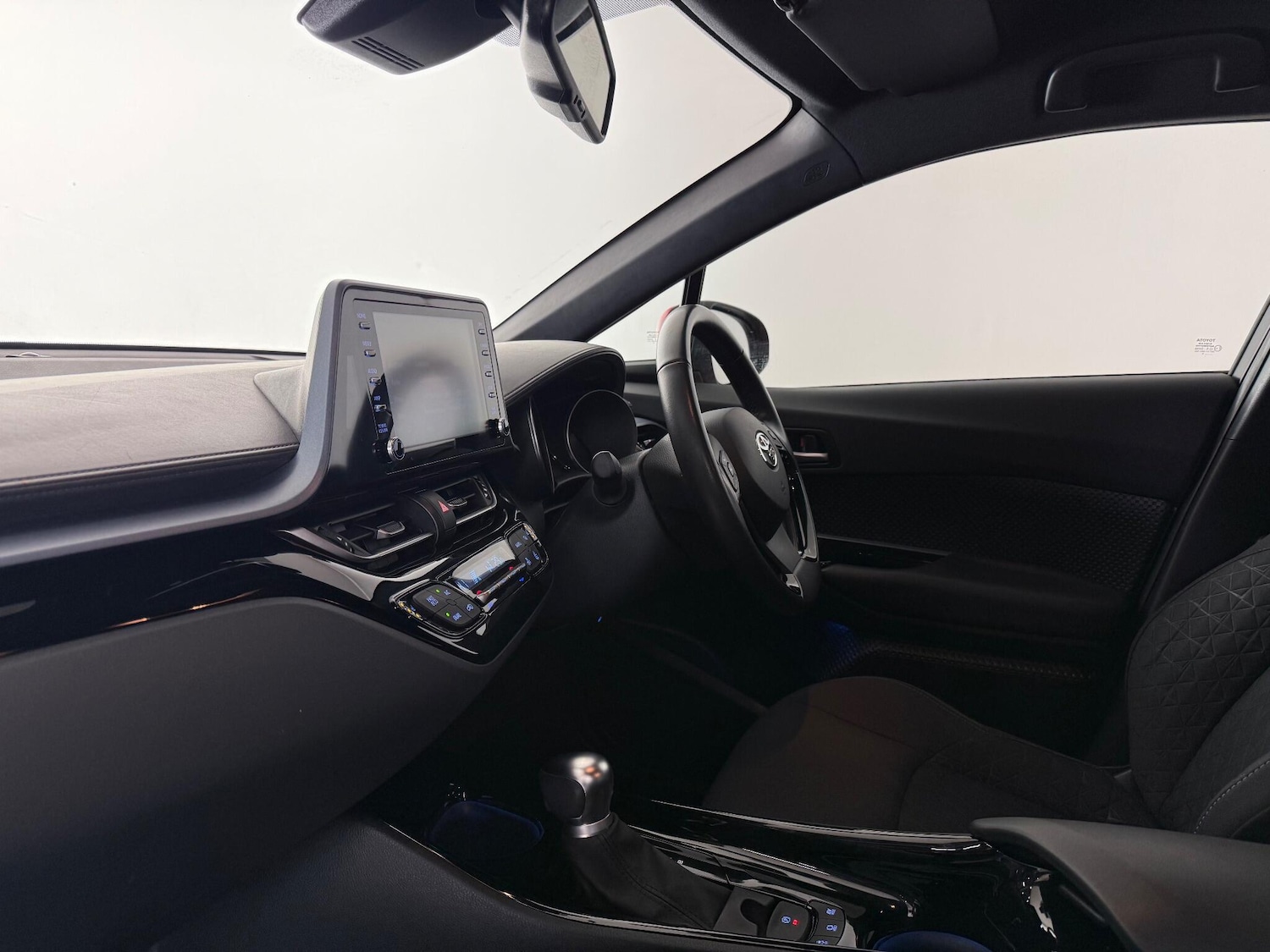 Used Toyota C-HR 2020 for sale - 77259958: Photo 15