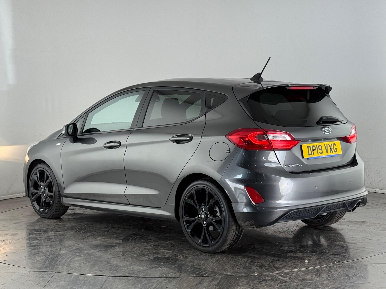 Used Ford Fiesta 2019 for sale - 77180989: Photo 4