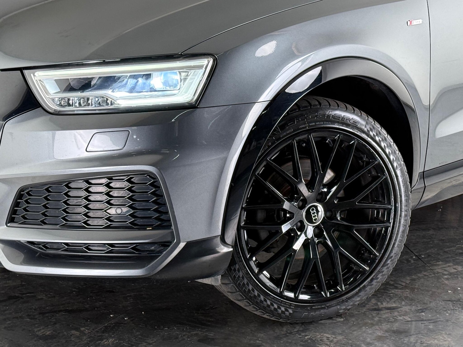 Used Audi Q3 2018 for sale - 76468066: Photo 47