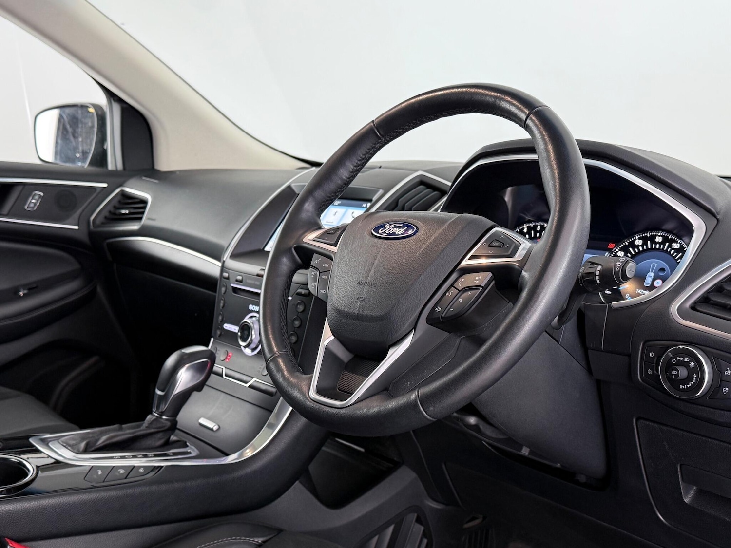 Used Ford Edge 2017 for sale - 77180908: Photo 10