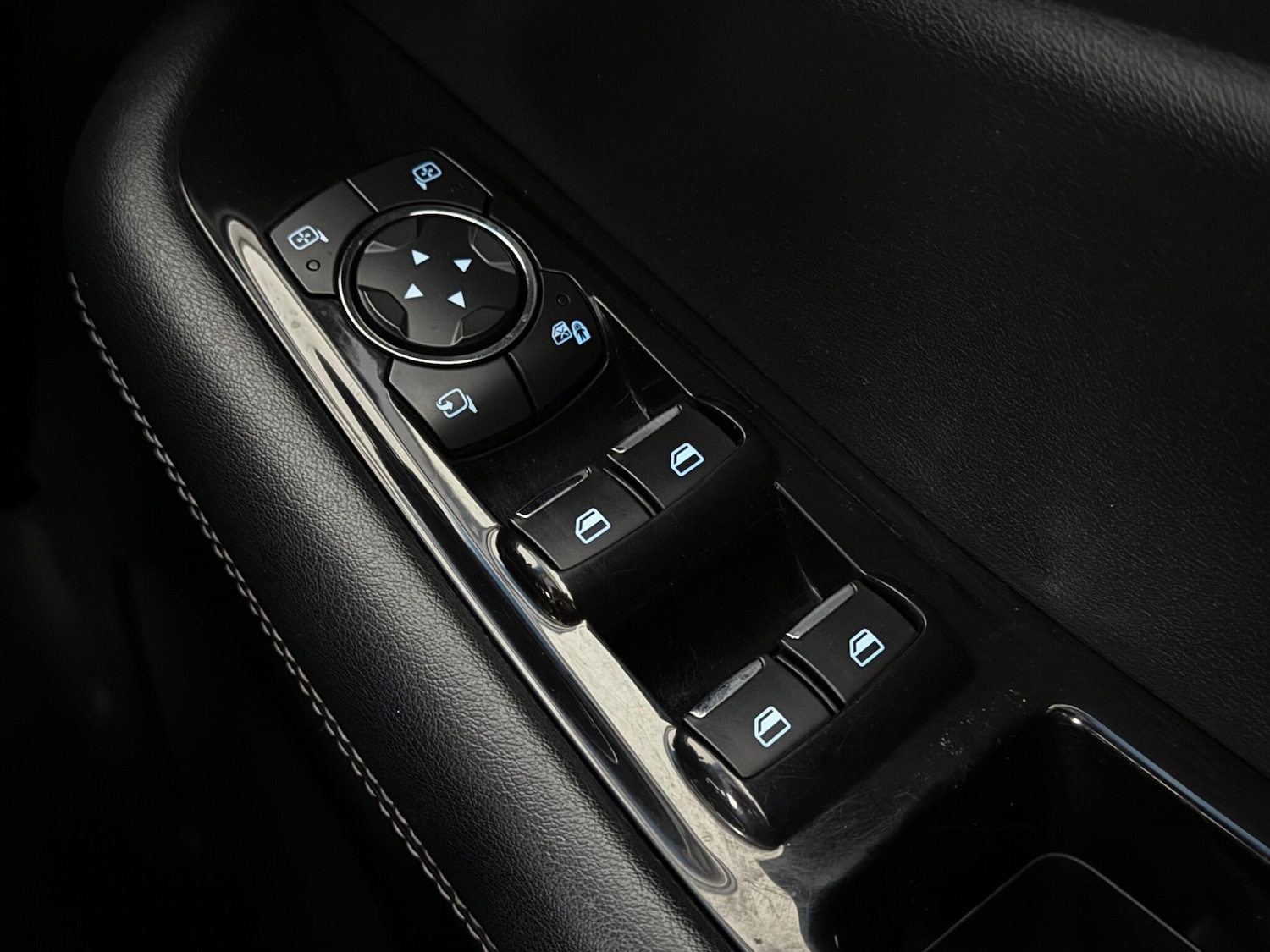 Used Ford Edge 2017 for sale - 77626367: Photo 25