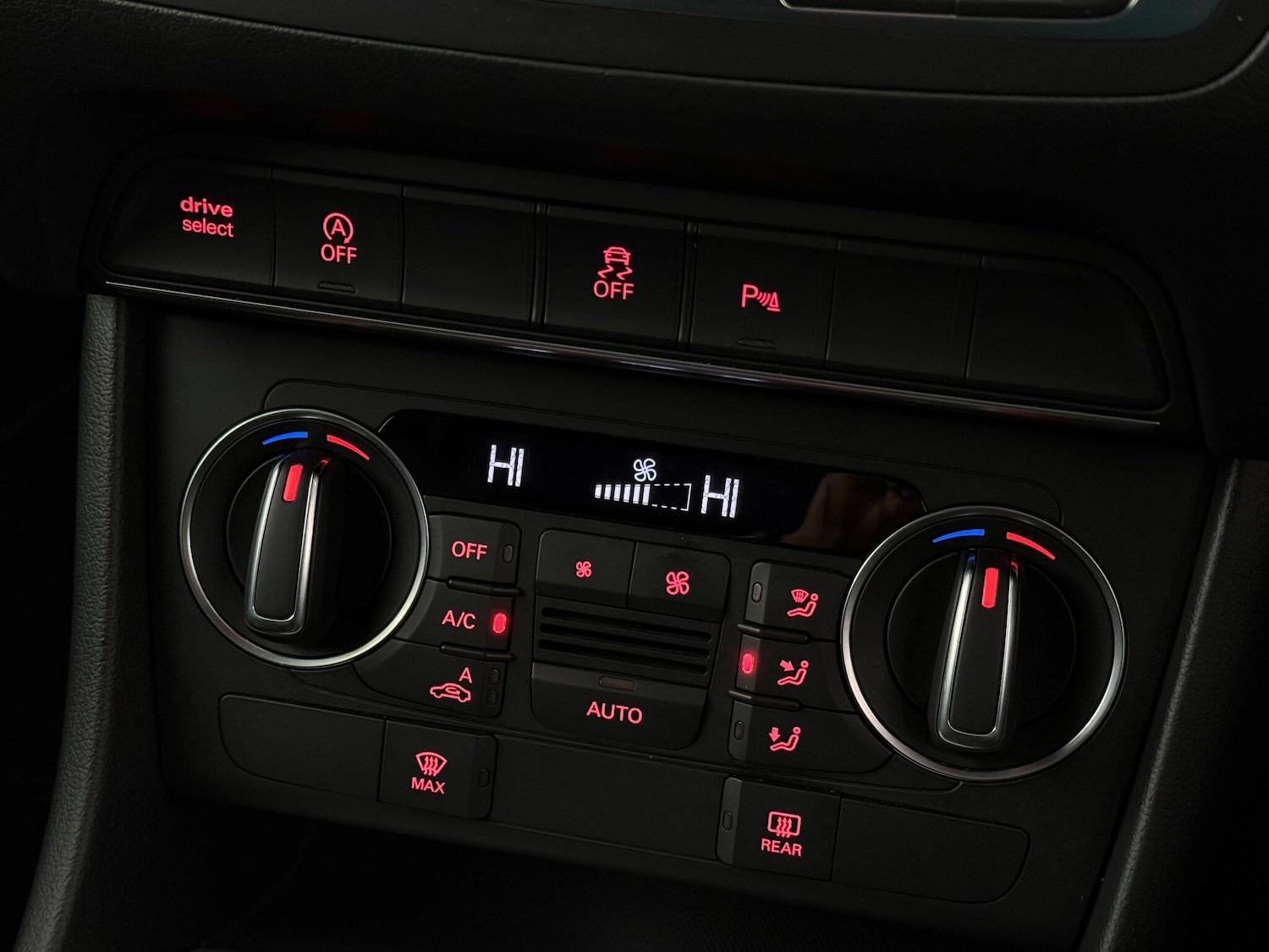 Used Audi Q3 2017 for sale - 76468591: Photo 41