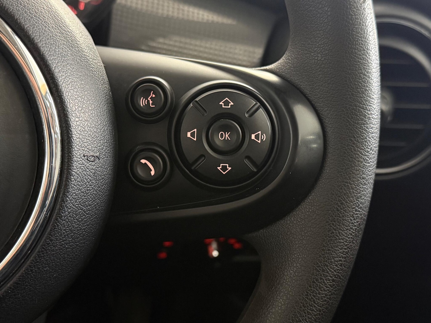 Used MINI Hatch 2019 for sale - 76468084: Photo 23