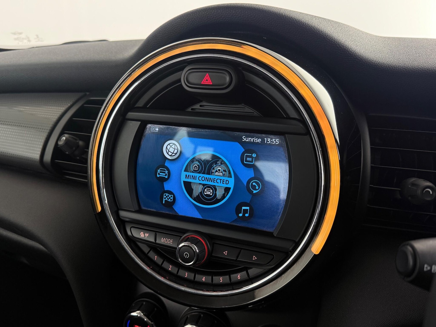 Used MINI Hatch 2019 for sale - 76468084: Photo 28