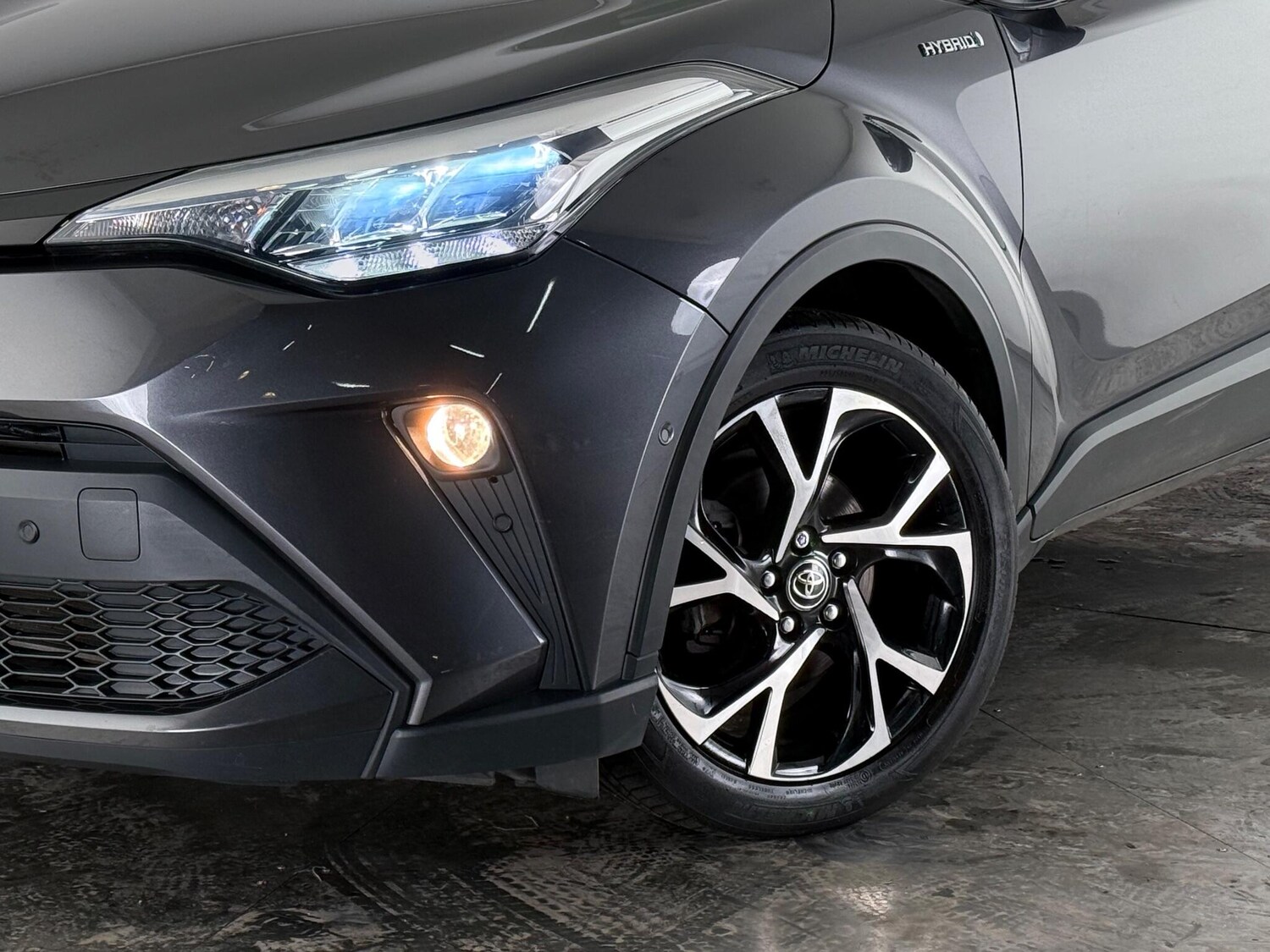 Used Toyota C-HR 2021 for sale - 77180915: Photo 36