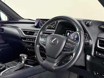 Used Lexus UX 2019 for sale - 79658421: Photo