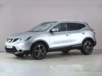 Used Nissan Qashqai 2015 for sale - 77825334: Photo