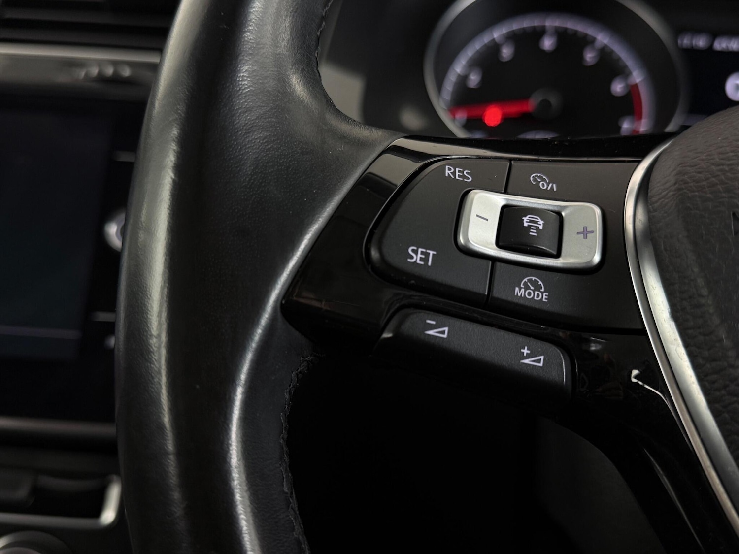 Used Volkswagen Golf 2017 for sale - 77259603: Photo 17