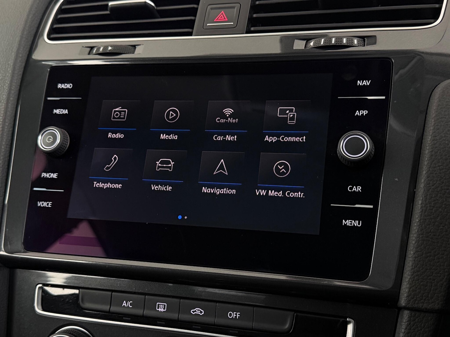 Used Volkswagen Golf 2017 for sale - 77259603: Photo 28