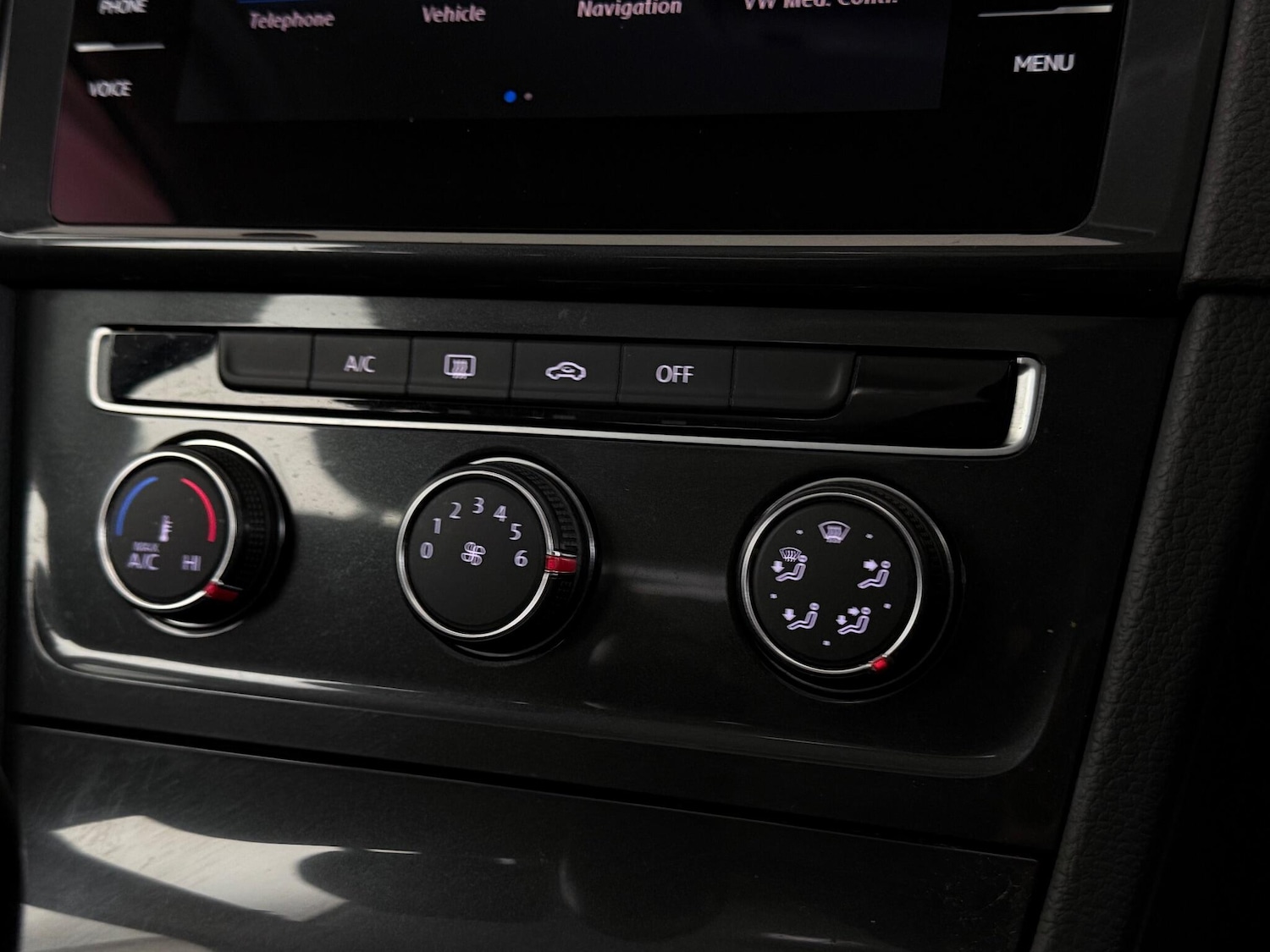 Used Volkswagen Golf 2017 for sale - 77259603: Photo 30