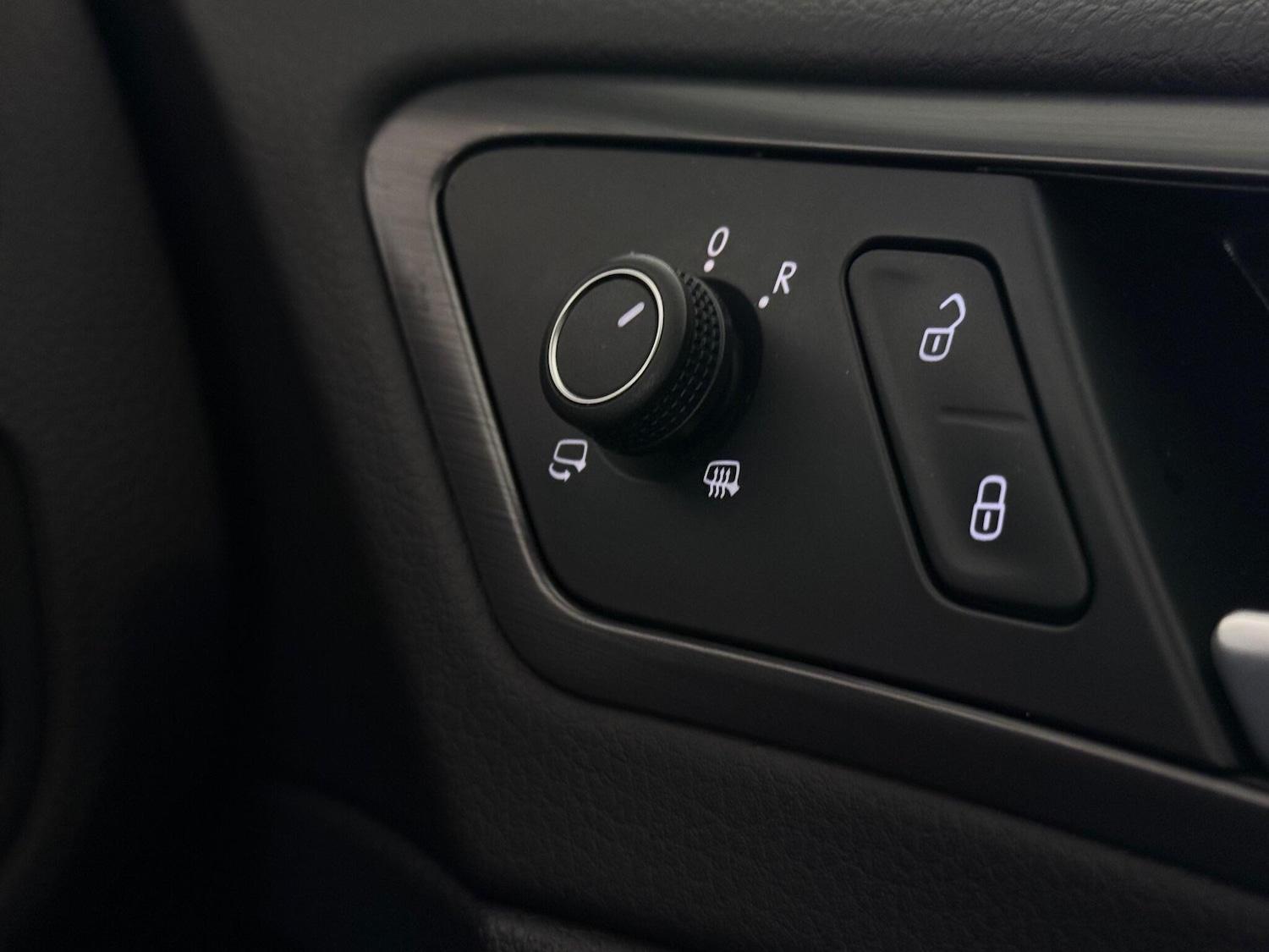 Used Volkswagen Golf 2017 for sale - 77259603: Photo 33