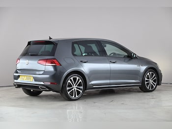 Used Volkswagen Golf 2019 for sale - 78245775: Photo