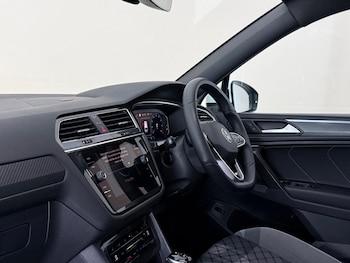 Used Volkswagen Tiguan Allspace 2022 for sale - 78879208: Photo