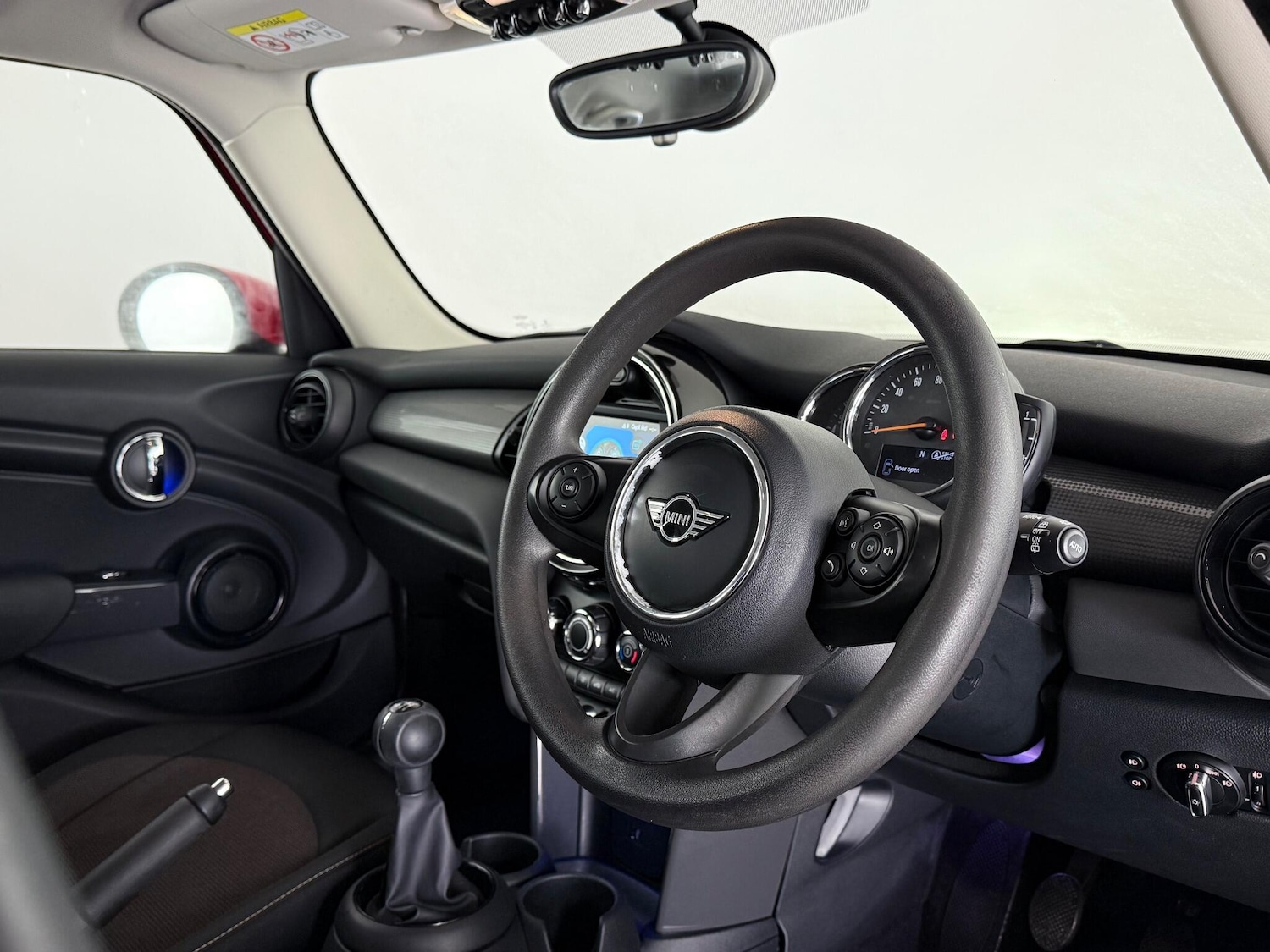 Used MINI Hatch 2019 for sale - 77260448: Photo 9