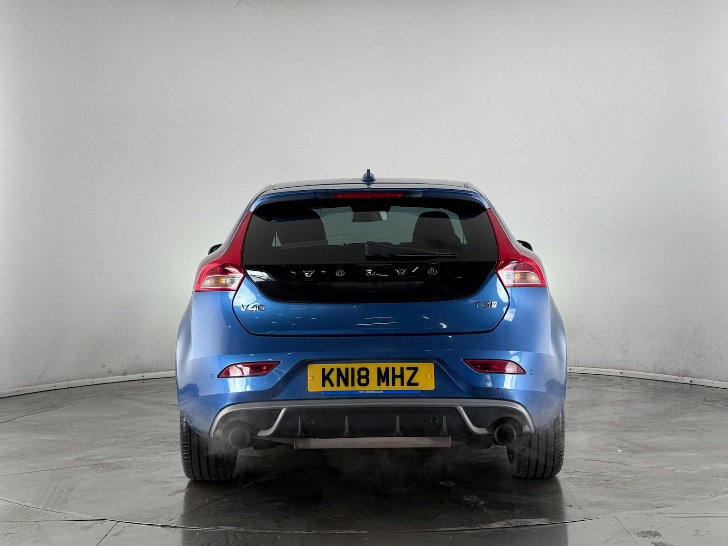 Used Volvo V40 2018 for sale - 77222259: Photo 5