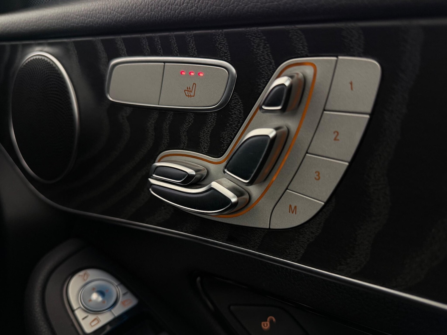 Used Mercedes-Benz GLC 2018 for sale - 77259866: Photo 14