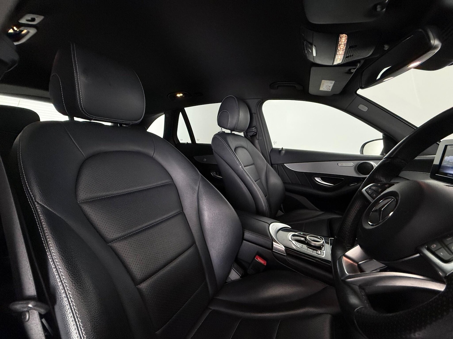 Used Mercedes-Benz GLC 2018 for sale - 77587400: Photo 11