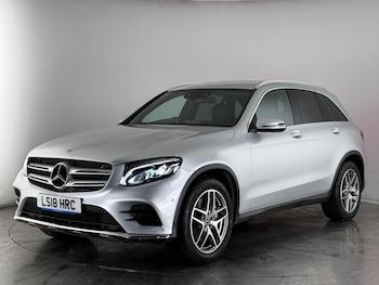 Used Mercedes-Benz GLC 2018 for sale - 77587400: Photo