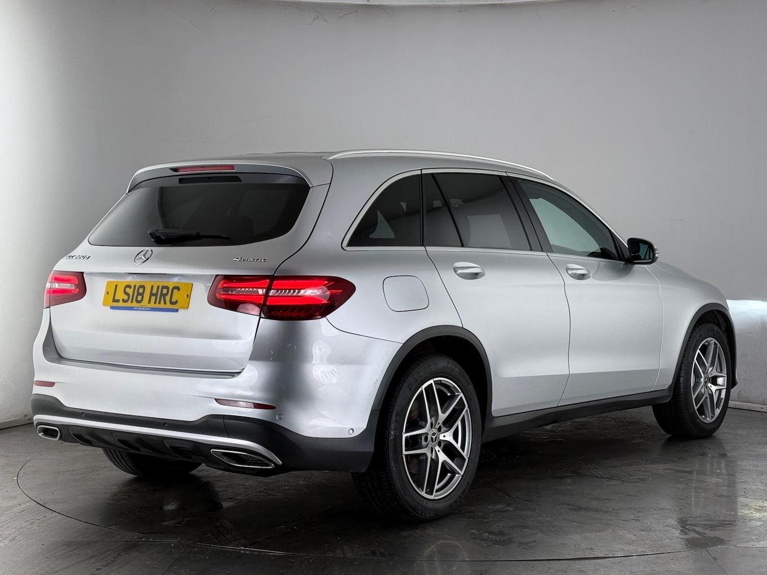 Used Mercedes-Benz GLC 2018 for sale - 77587400: Photo 6