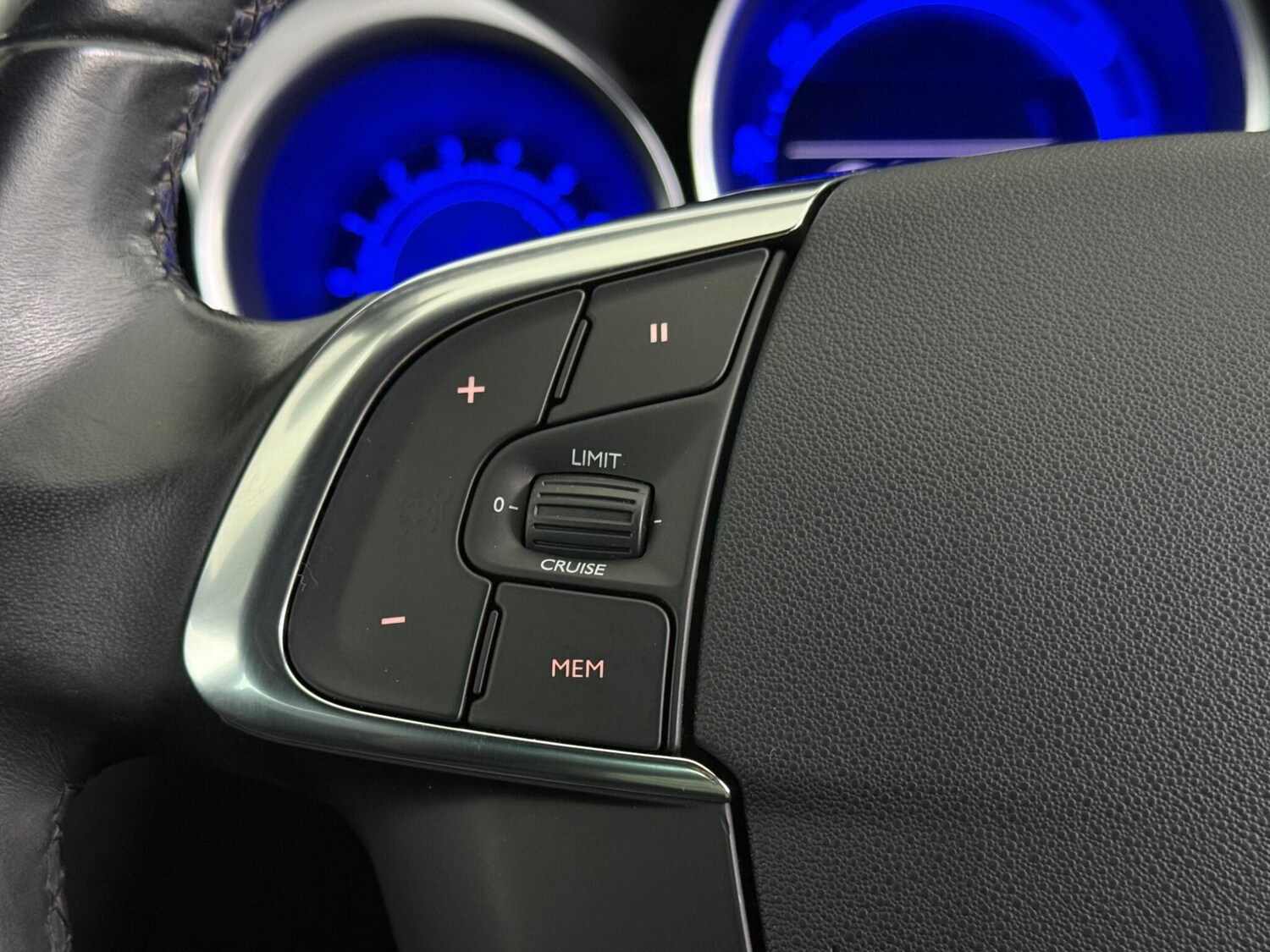 Used DS Automobiles DS 4 2017 for sale - 77497639: Photo 19