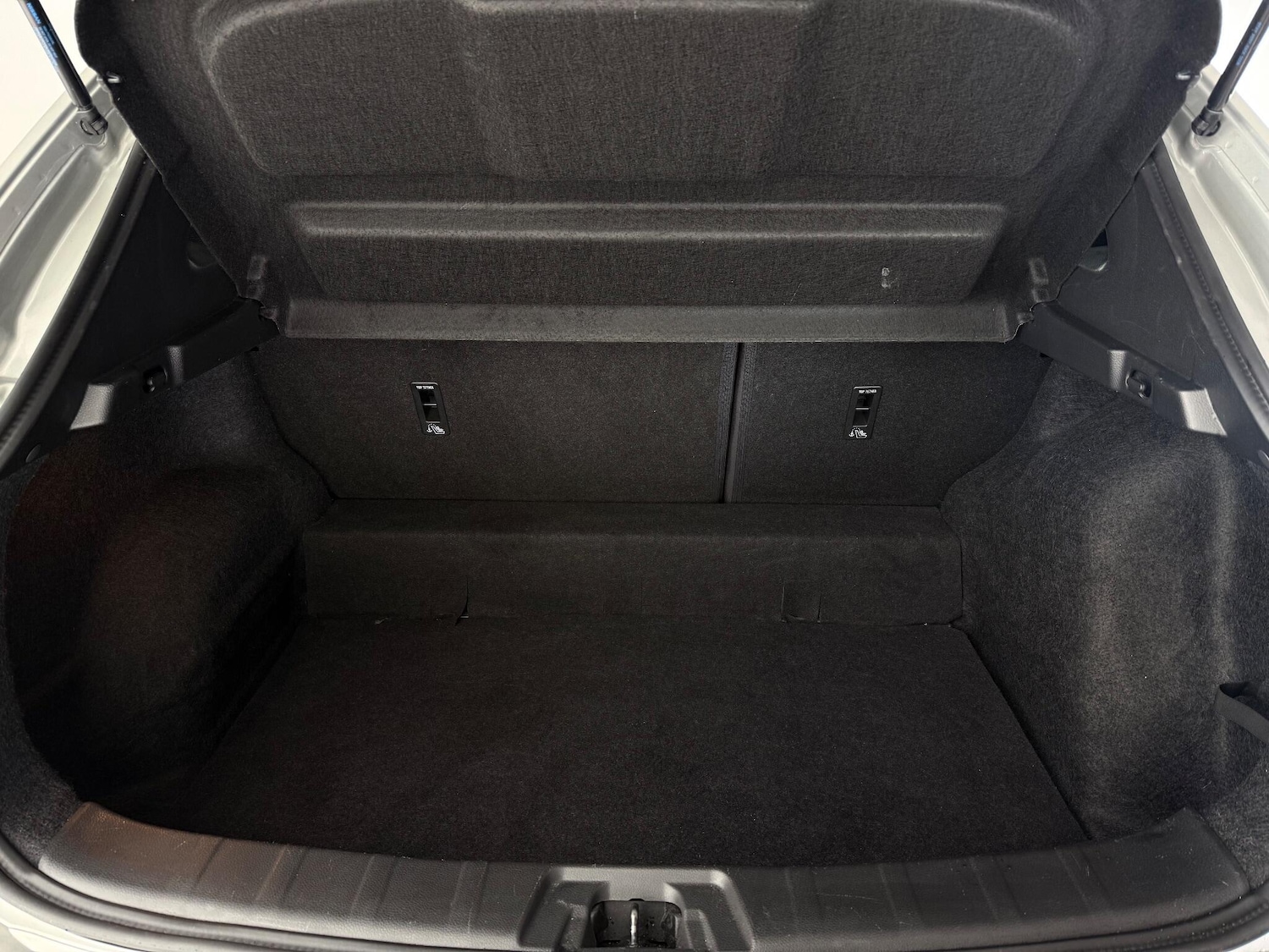 Used Nissan Qashqai for sale - 76468056: Photo 13