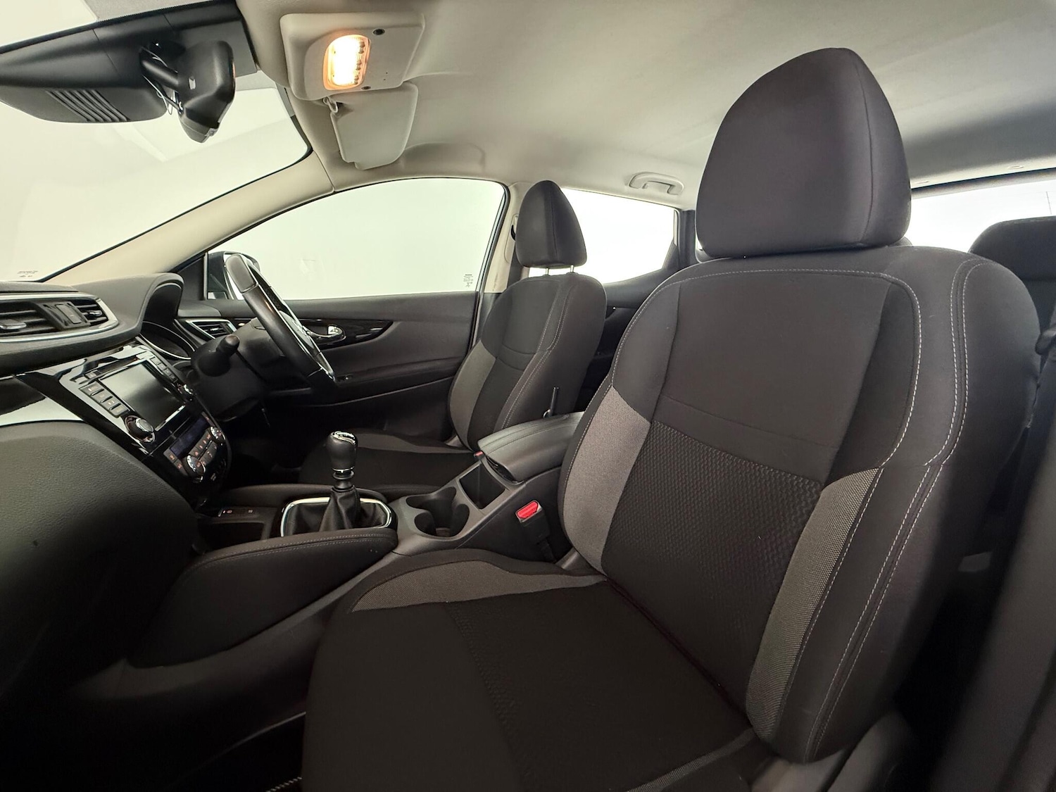 Used Nissan Qashqai for sale - 76468056: Photo 18