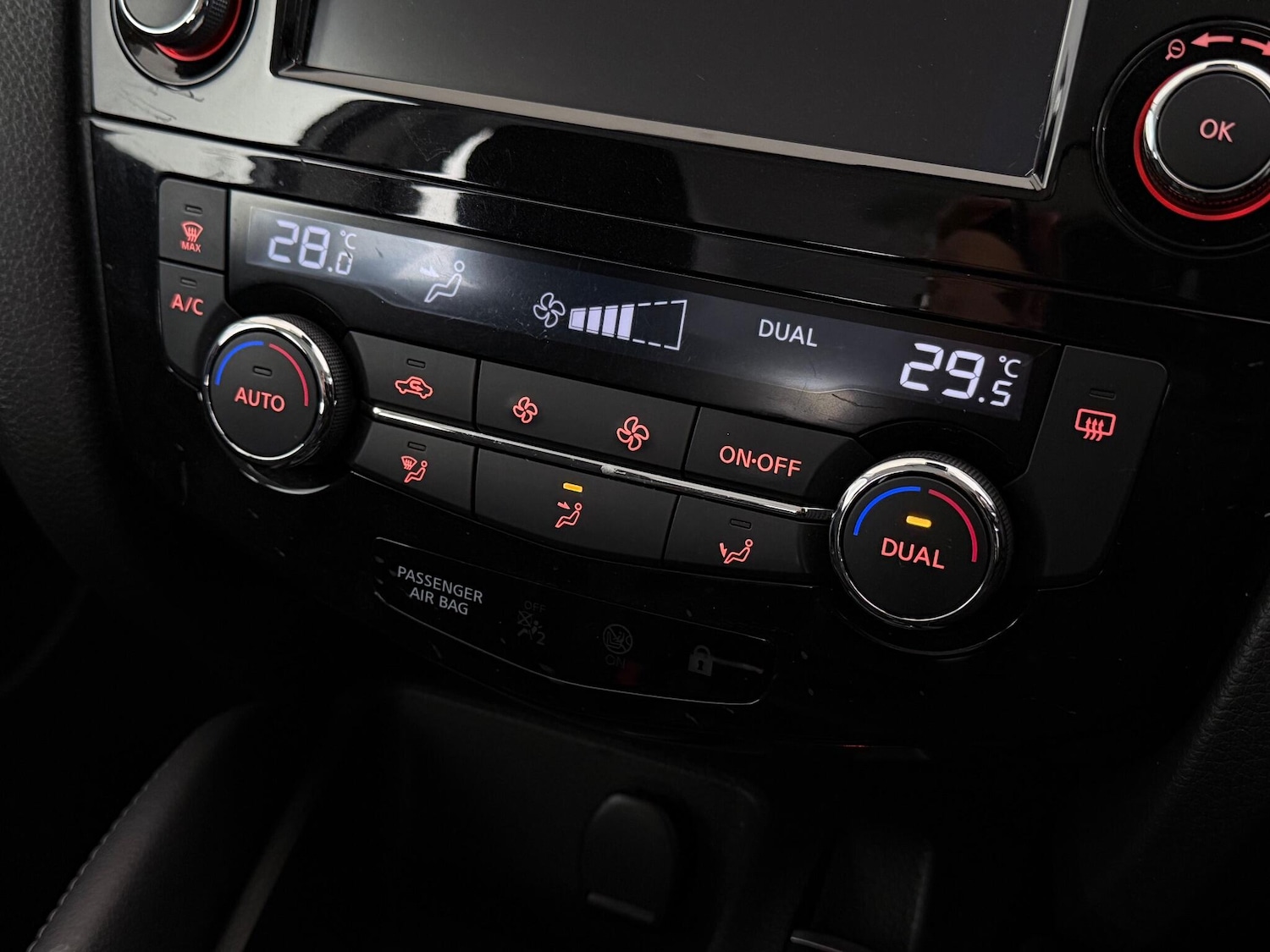 Used Nissan Qashqai for sale - 76468056: Photo 38